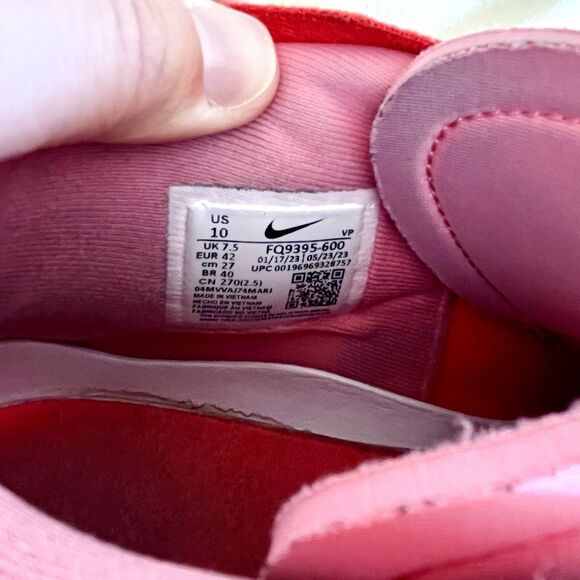 Size 10 - Nike A'ja Wilson x Cosmic Unity 3 Hot Punch, Hot Pink And Green - Picture 10 of 12